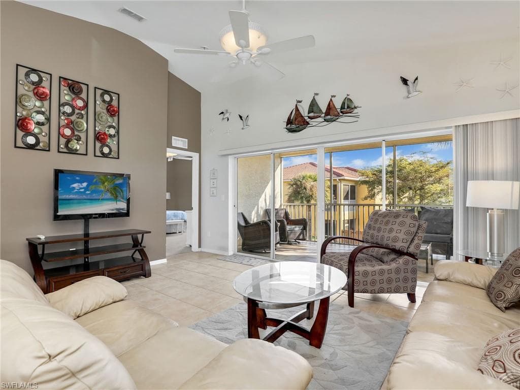 4315 Bellasol CIR # 2822, FORT MYERS FL 33916-3