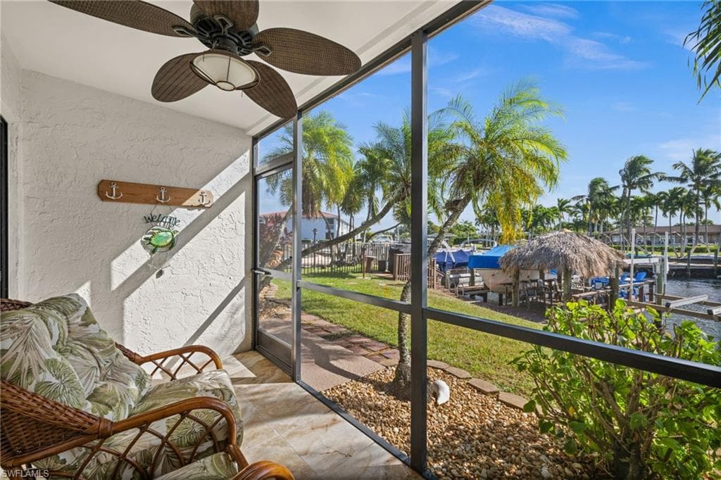 4803 SW Santa Barbara CT 8-11