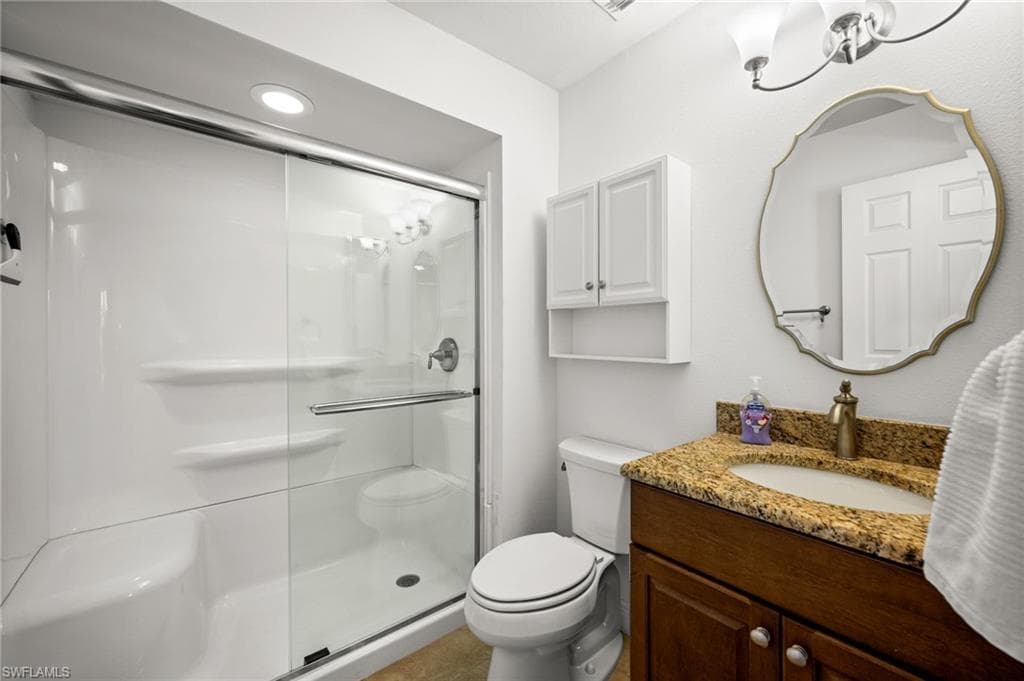 4803 SW Santa Barbara CT 8-24