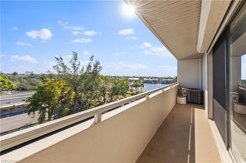 4807 Sunset CT 405-5