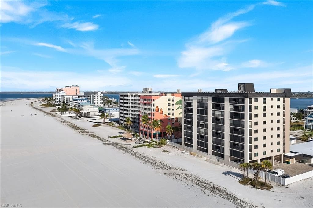 538 Estero BLVD # 302, FORT MYERS BEACH FL 33931-1