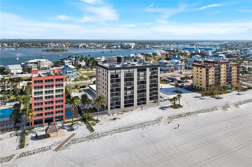 538 Estero BLVD # 302, FORT MYERS BEACH FL 33931-37