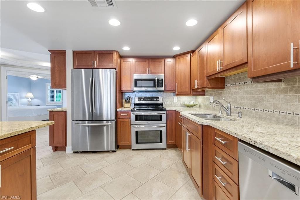 538 Estero BLVD # 302, FORT MYERS BEACH FL 33931-14