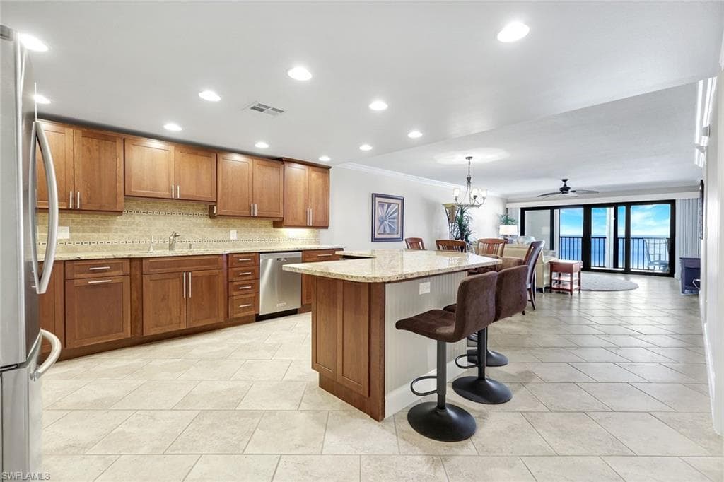 538 Estero BLVD # 302, FORT MYERS BEACH FL 33931-7