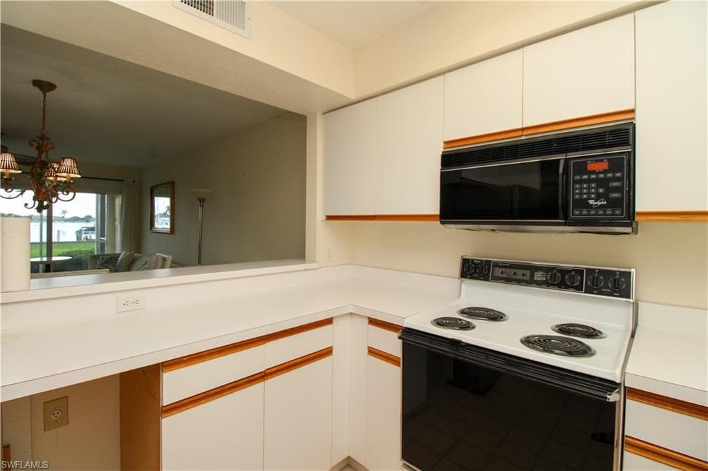 333 Sunrise Cay # 2, NAPLES FL 34114-15