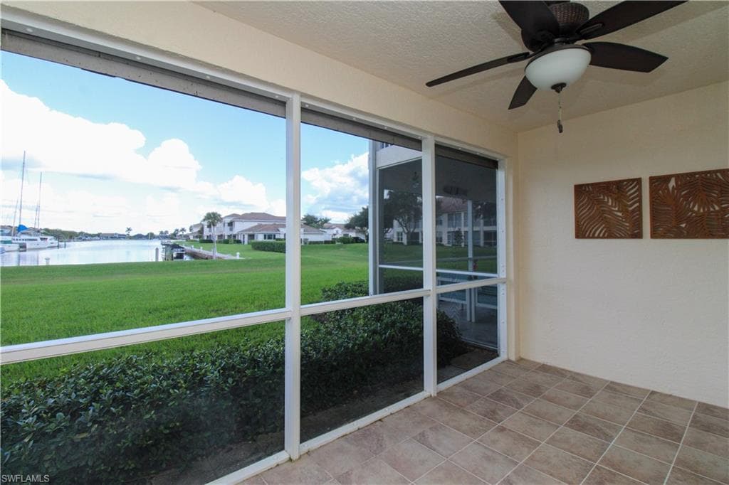 333 Sunrise Cay # 2, NAPLES FL 34114-34