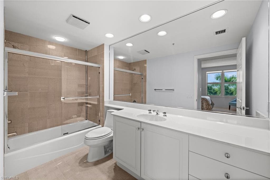 445 Dockside DR # A504, NAPLES FL 34110-25