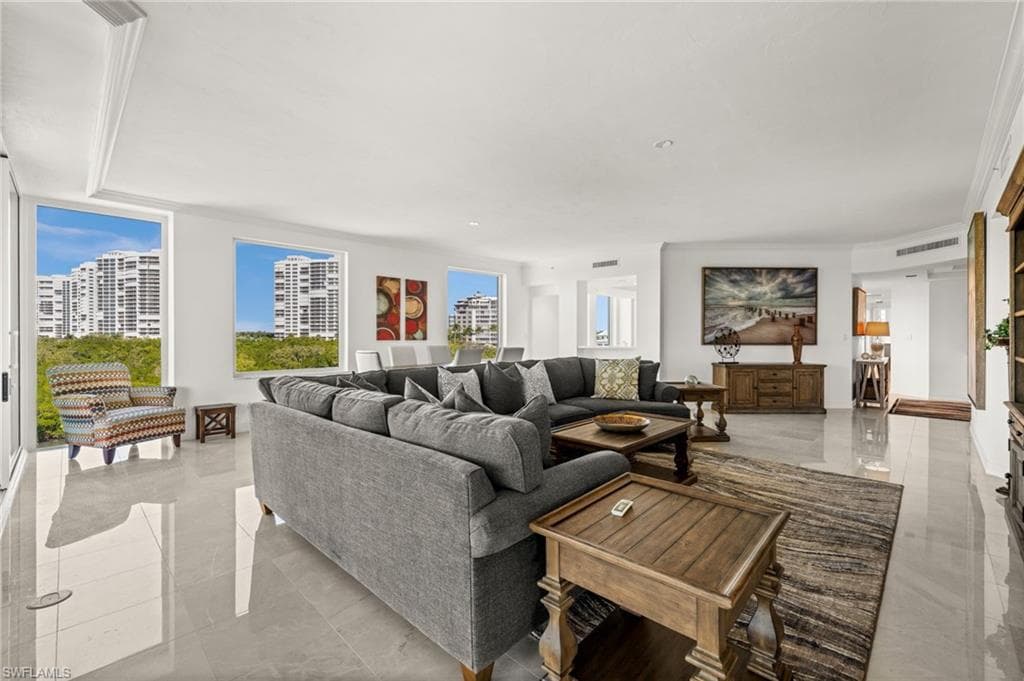 445 Dockside DR # A504, NAPLES FL 34110-9