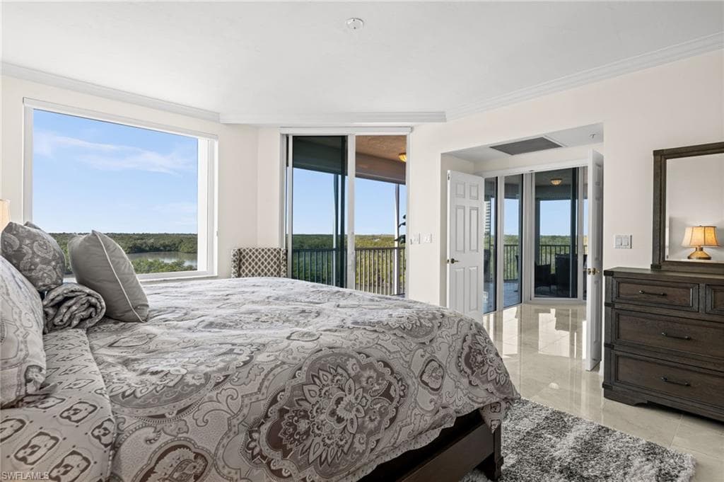 445 Dockside DR # A504, NAPLES FL 34110-32