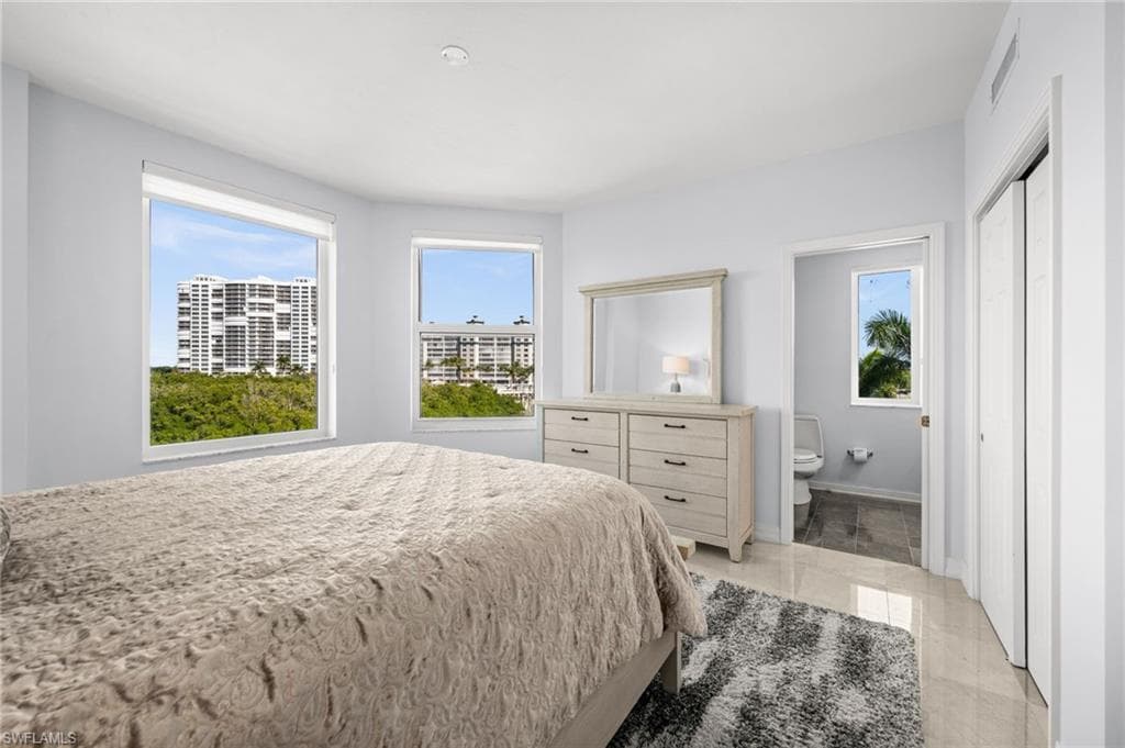 445 Dockside DR # A504, NAPLES FL 34110-20