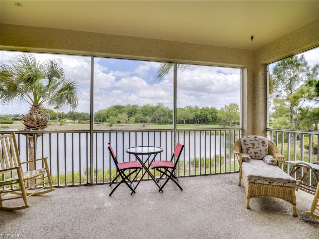 3120 Meandering WAY # 202, FORT MYERS FL 33905-26