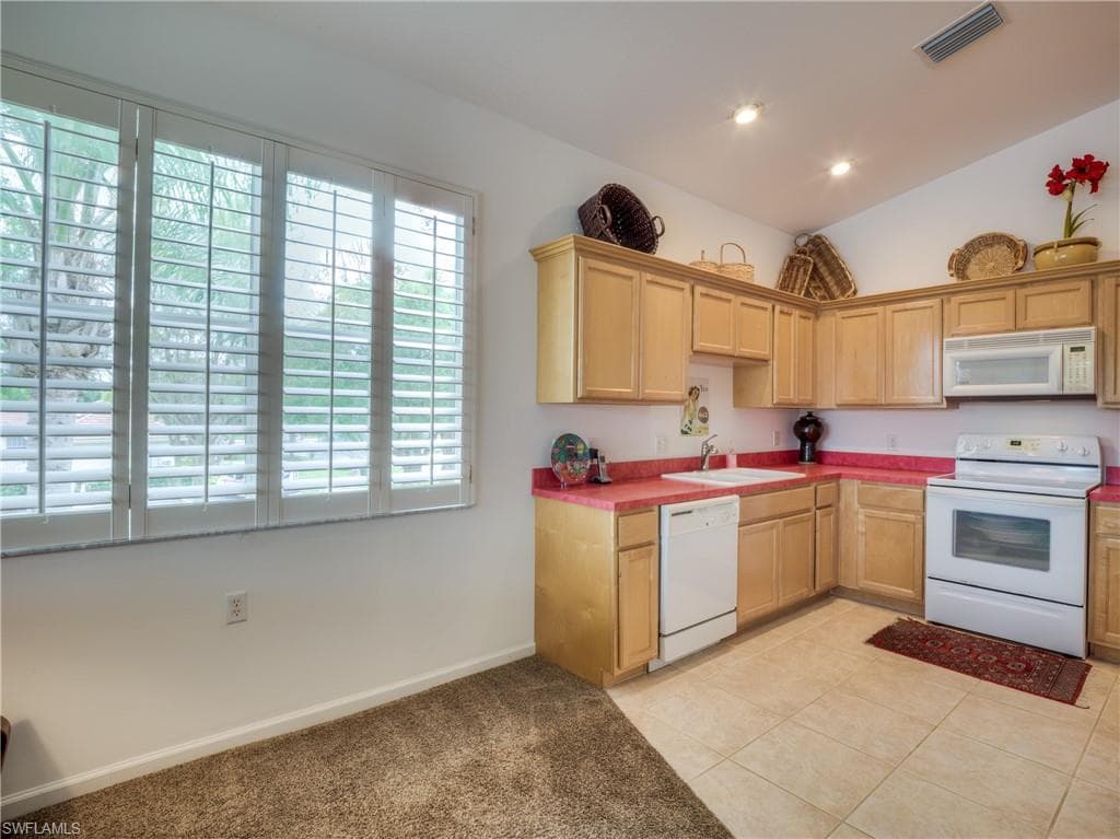 3120 Meandering WAY # 202, FORT MYERS FL 33905-15