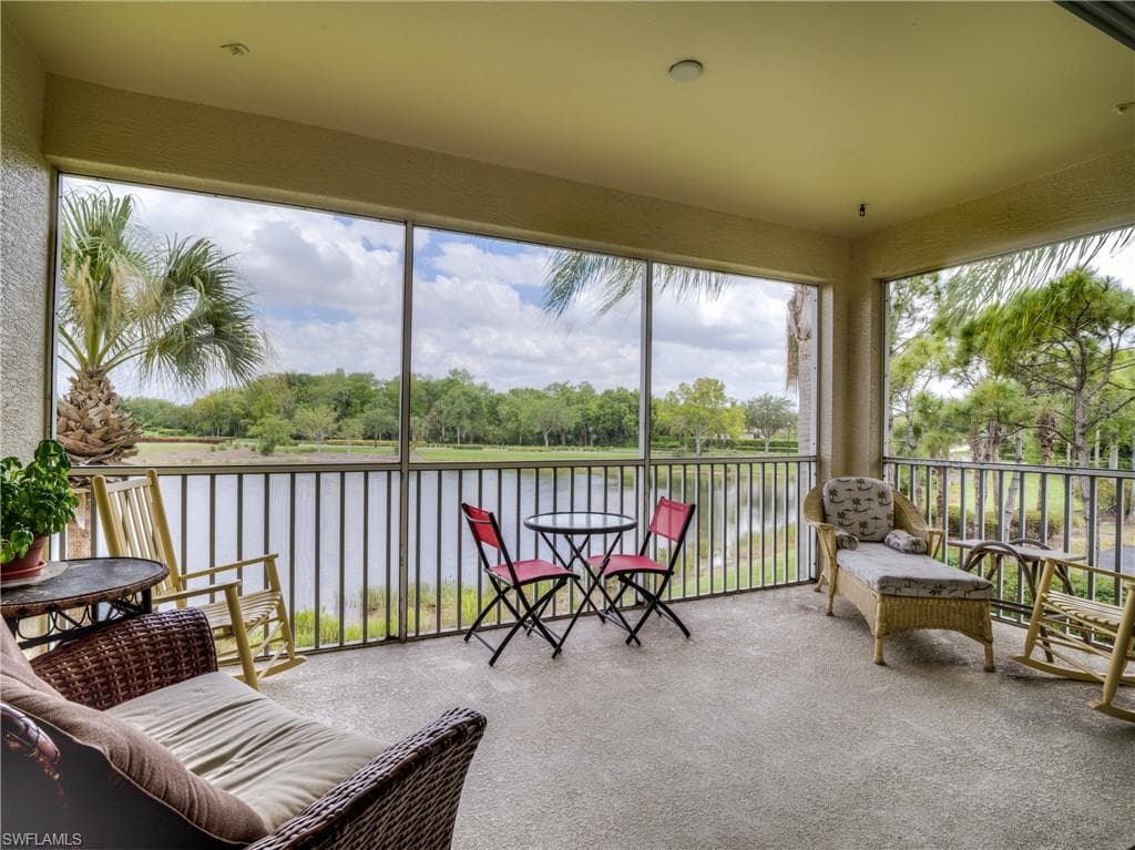 3120 Meandering WAY # 202, FORT MYERS FL 33905-25