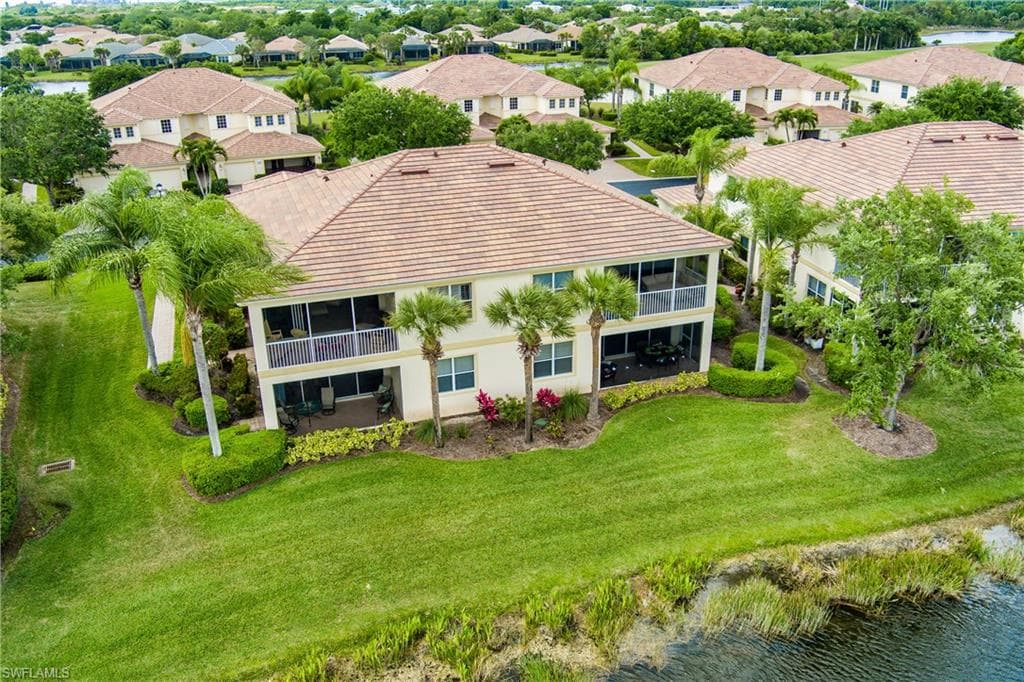 3120 Meandering WAY # 202, FORT MYERS FL 33905-3