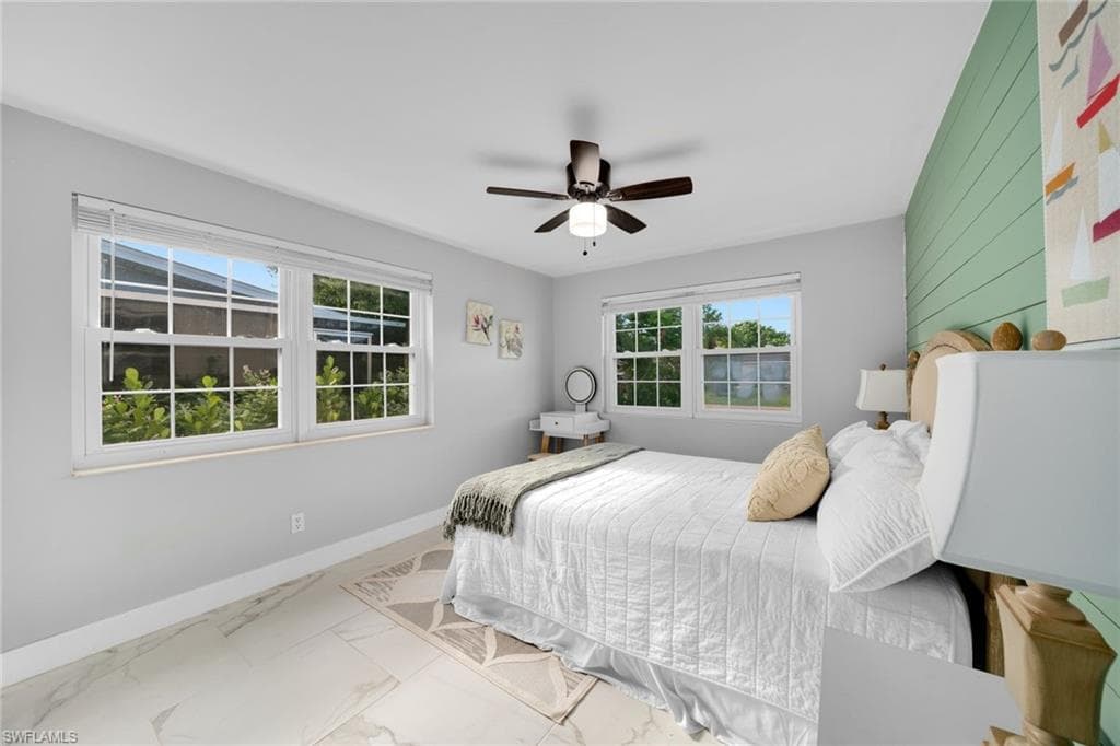 3999 Guava DR, NAPLES FL 34104-18