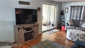 524 Timber LN S, NORTH FORT MYERS FL 33917-5