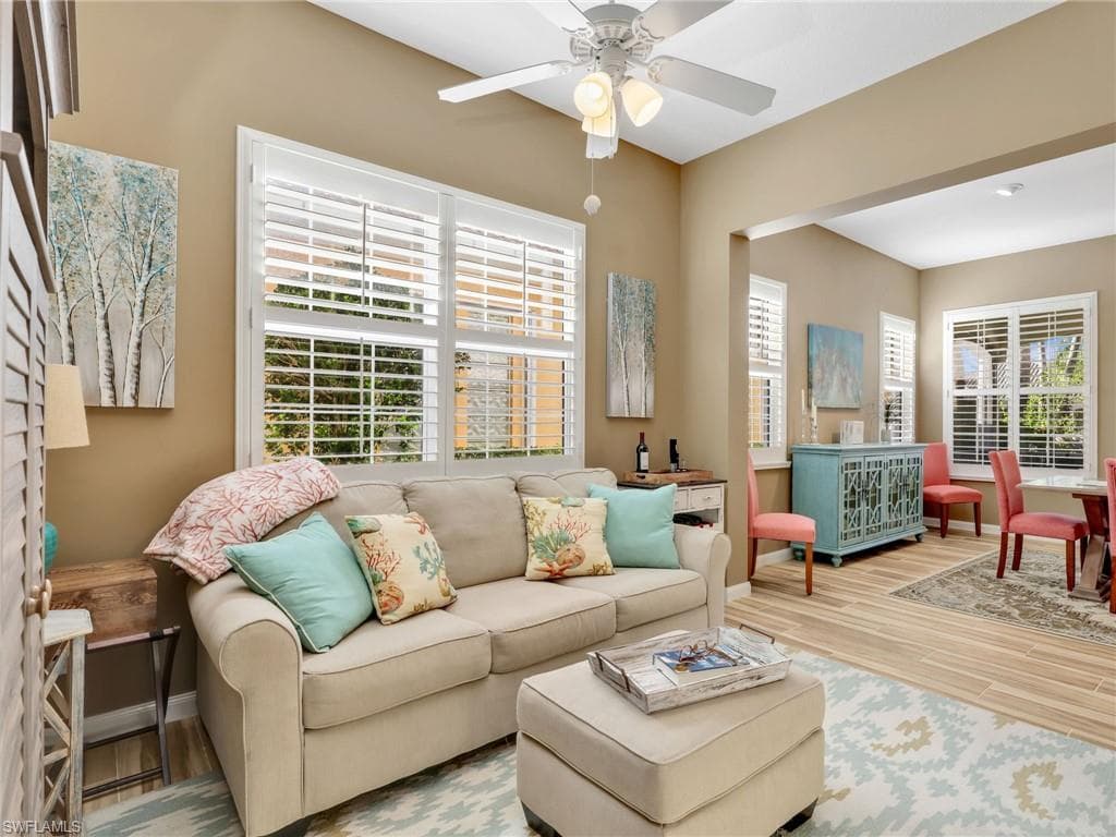 28333 Moray DR, BONITA SPRINGS FL 34135-9