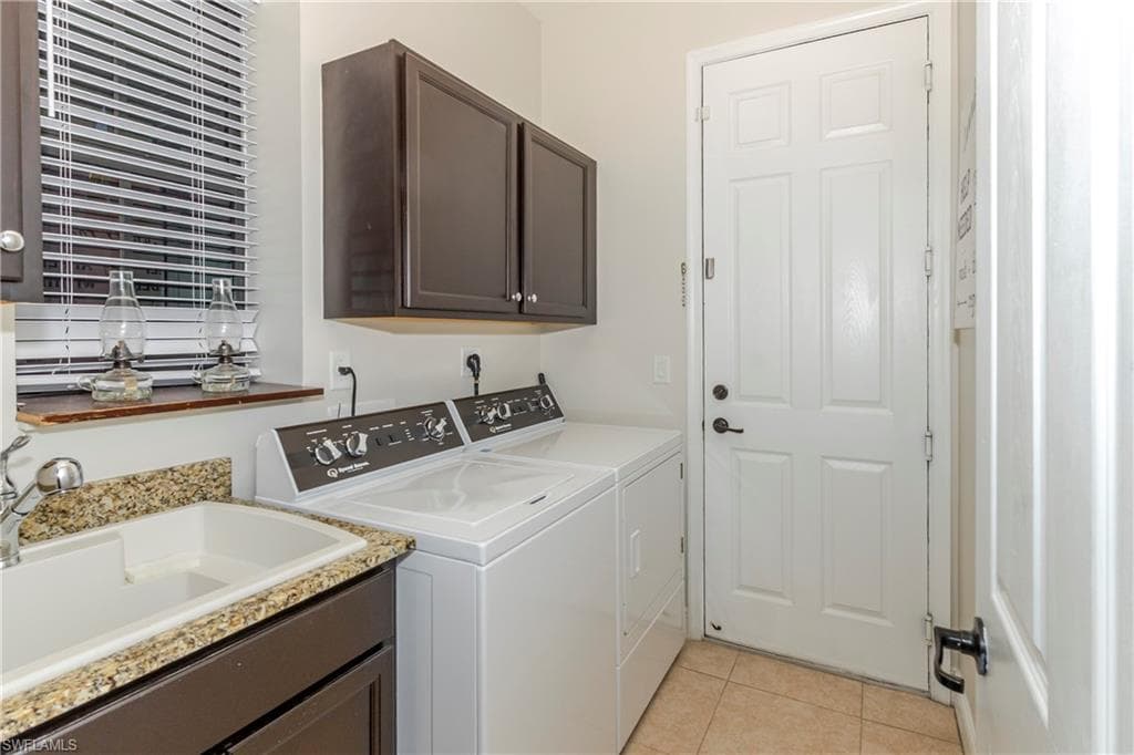 5104 SALERNO ST-27