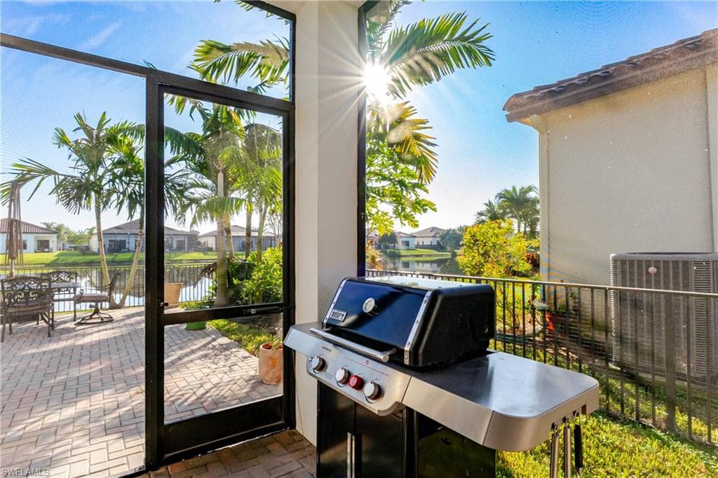 5104 SALERNO ST-2