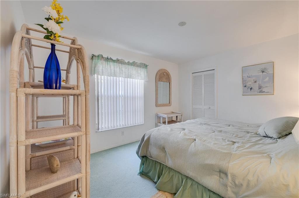 1957 Piccadilly Circus, NAPLES FL 34112-18