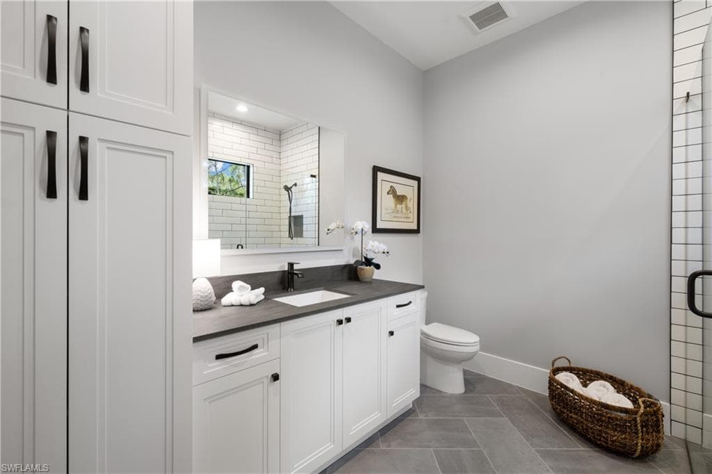 4221 7th AVE NW, NAPLES FL 34119-23