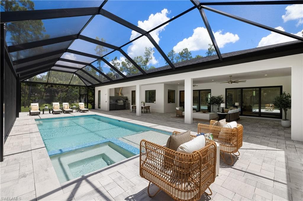 4221 7th AVE NW, NAPLES FL 34119-10