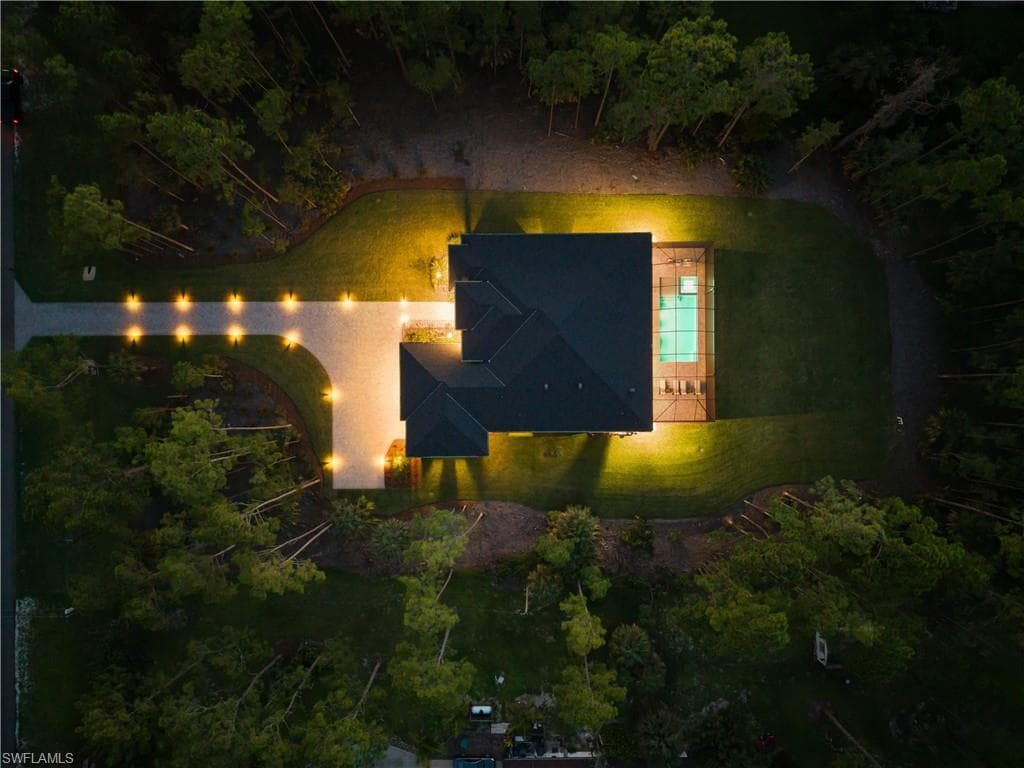 4221 7th AVE NW, NAPLES FL 34119-30