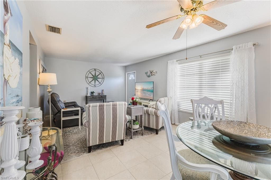 36 Temple CT, LEHIGH ACRES FL 33936-16