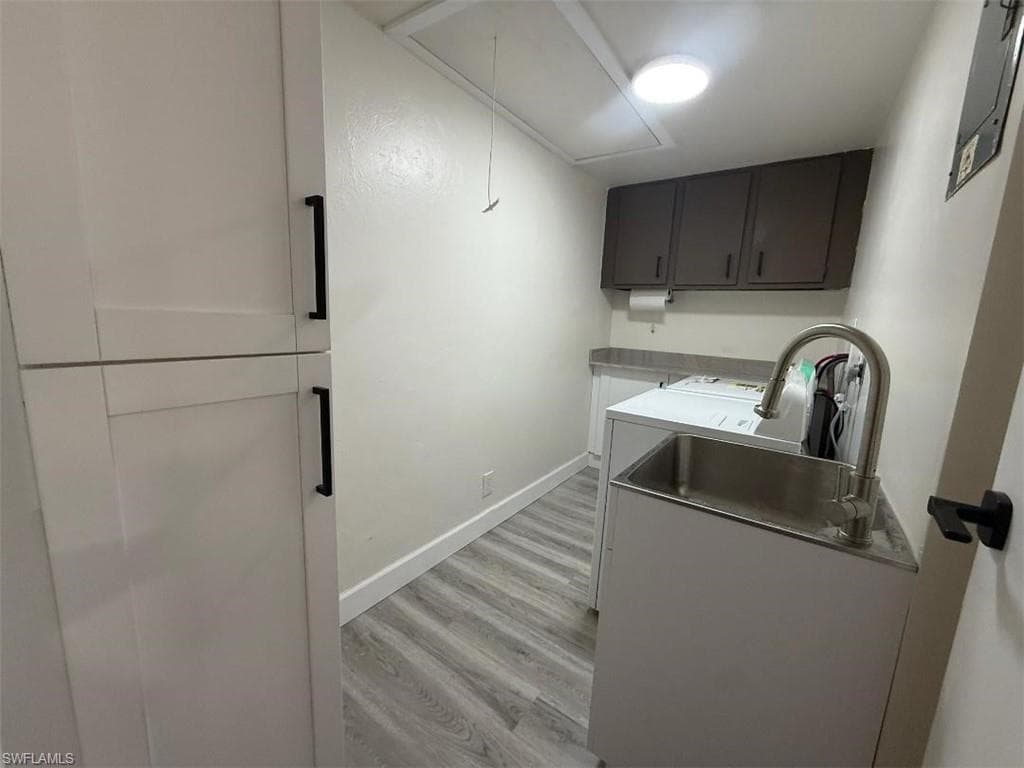 5219 Treetops DR # I, NAPLES FL 34113-5