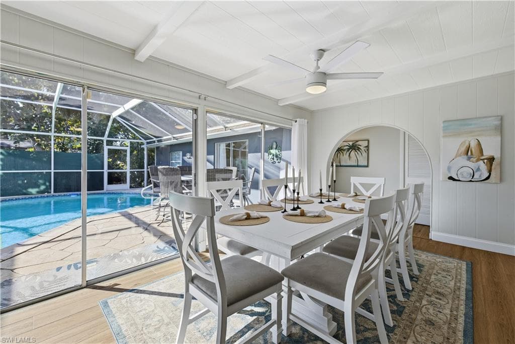 4690 Parrot AVE, NAPLES FL 34104-14