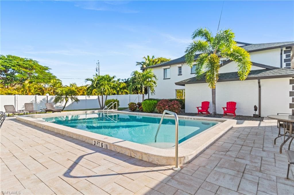 1429 Cape Coral PKWY W # 5, CAPE CORAL FL 33914-2