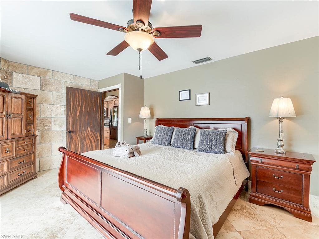 1506 SW 52nd LN, CAPE CORAL FL 33914-25