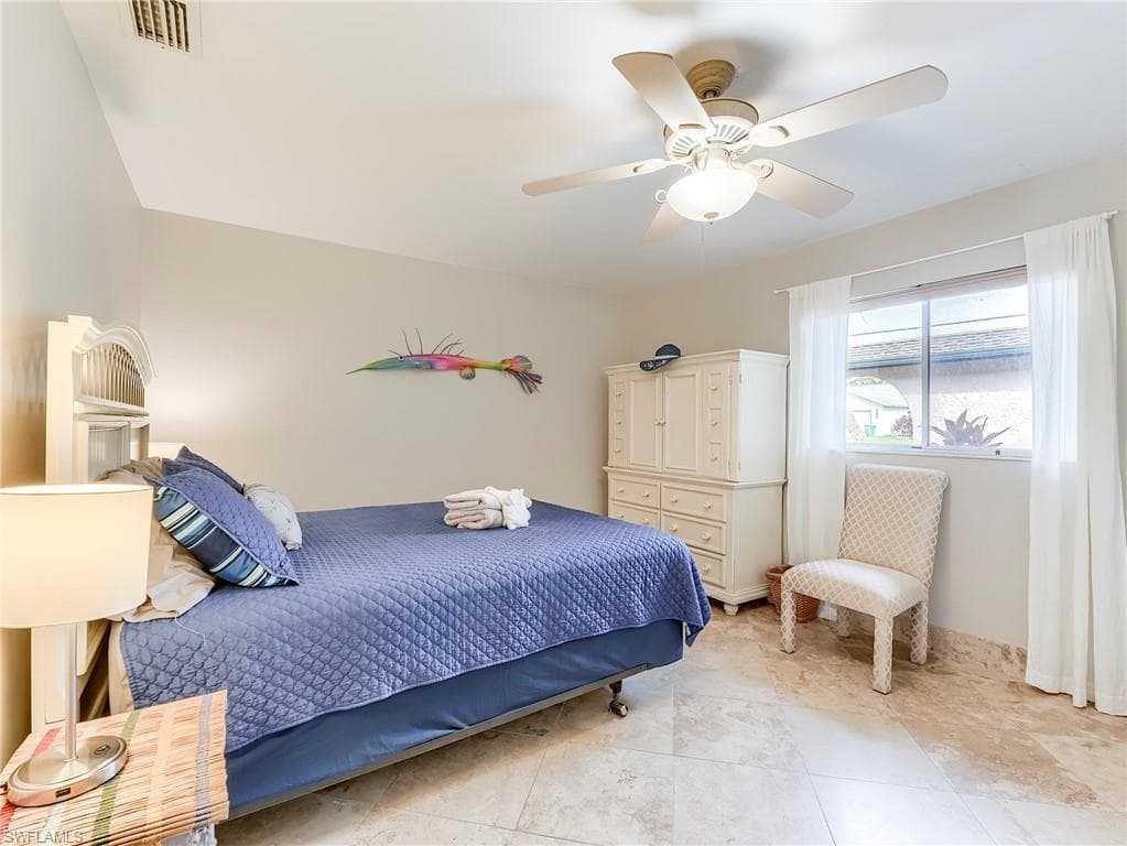 1506 SW 52nd LN, CAPE CORAL FL 33914-33