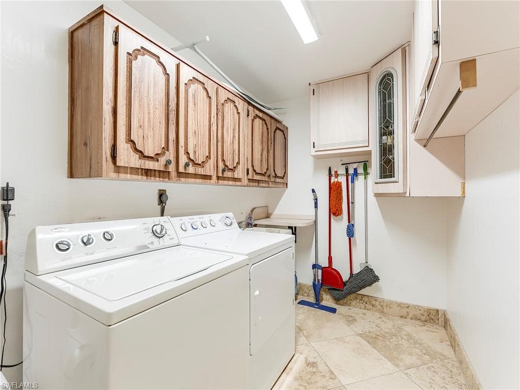 1506 SW 52nd LN, CAPE CORAL FL 33914-37