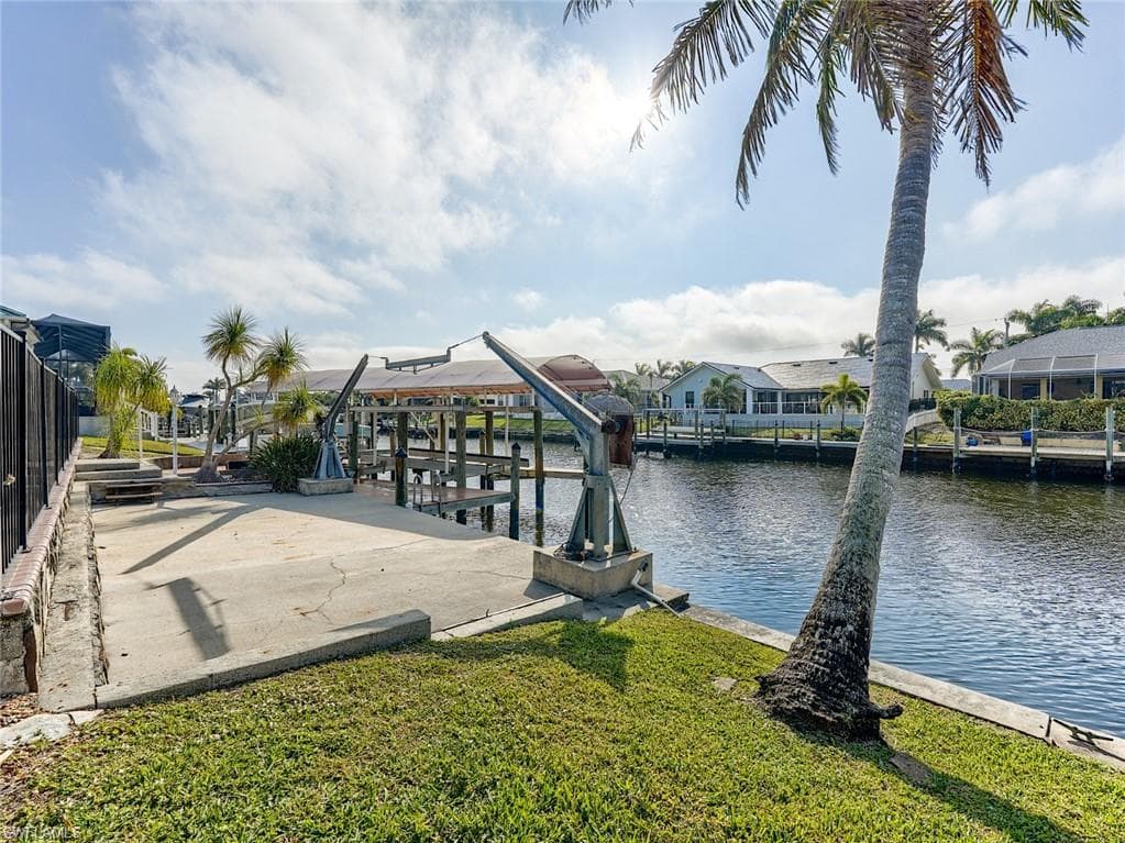1506 SW 52nd LN, CAPE CORAL FL 33914-40