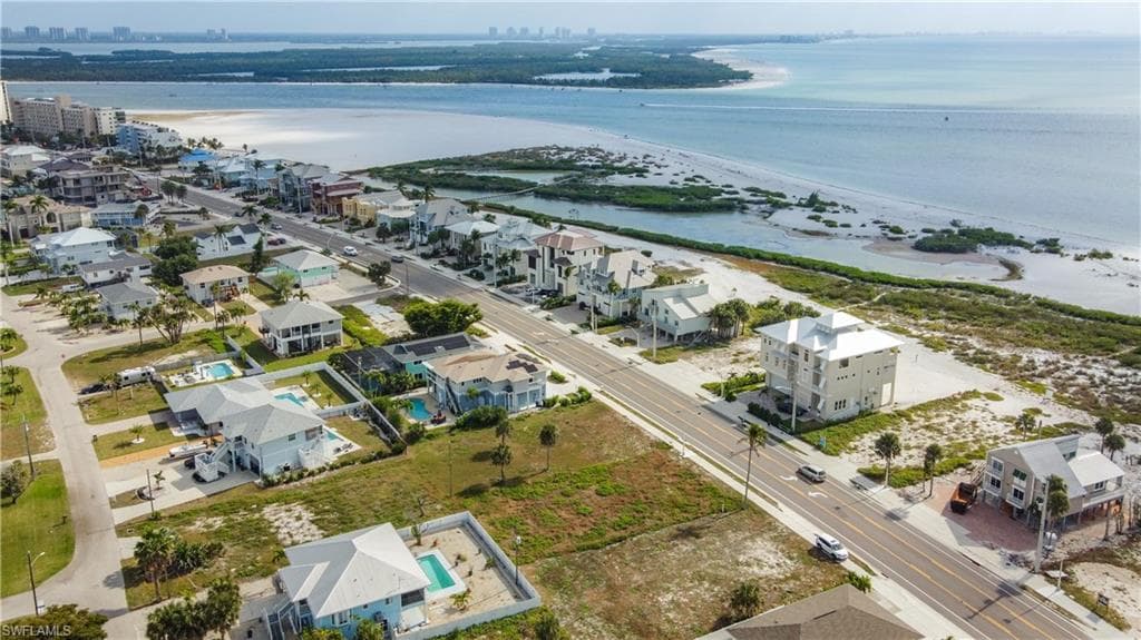 8033 Estero BLVD-17