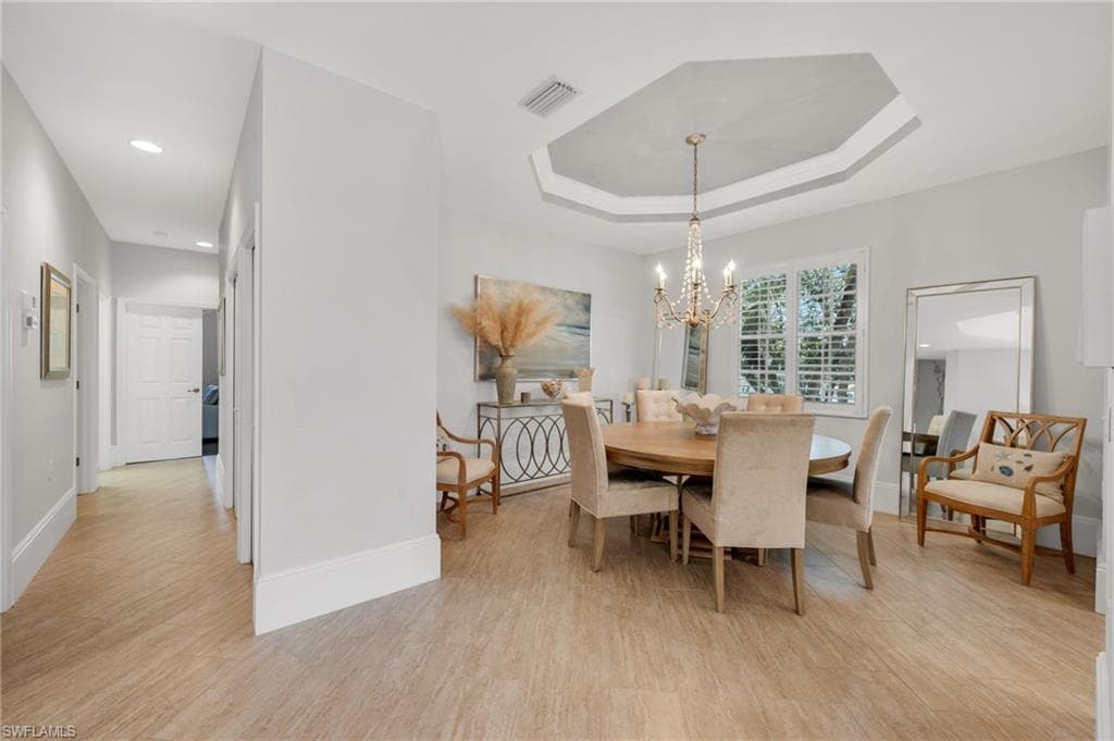 9101 Palmetto Ridge DR # 201, ESTERO FL 34135-5