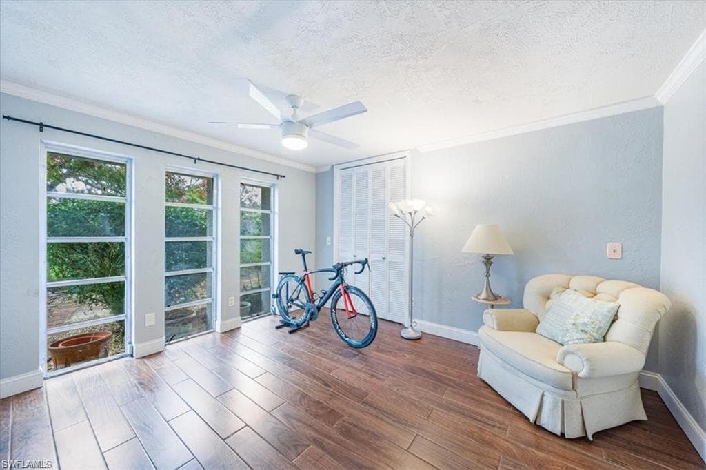 208 Baltusrol DR, NAPLES FL 34113-11