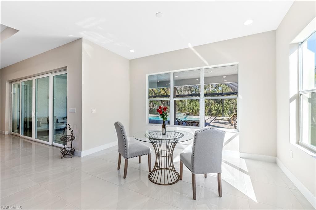 12047 Oleander AVE, NAPLES FL 34120-9