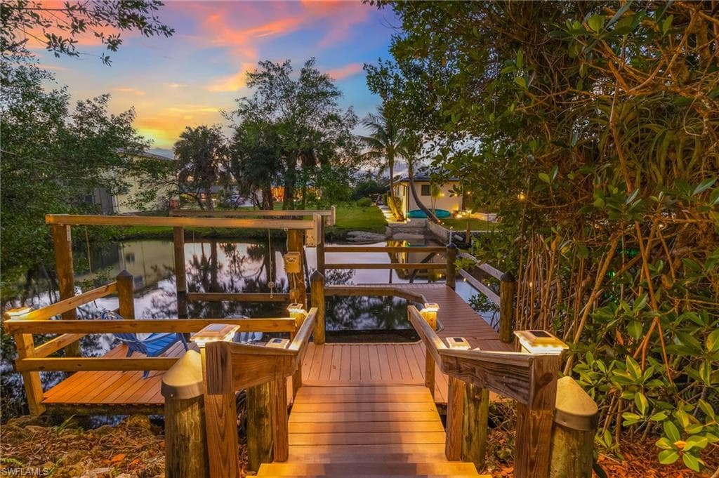 27090 Flamingo DR, BONITA SPRINGS FL 34135-26