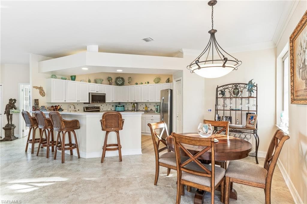 27090 Flamingo DR, BONITA SPRINGS FL 34135-4