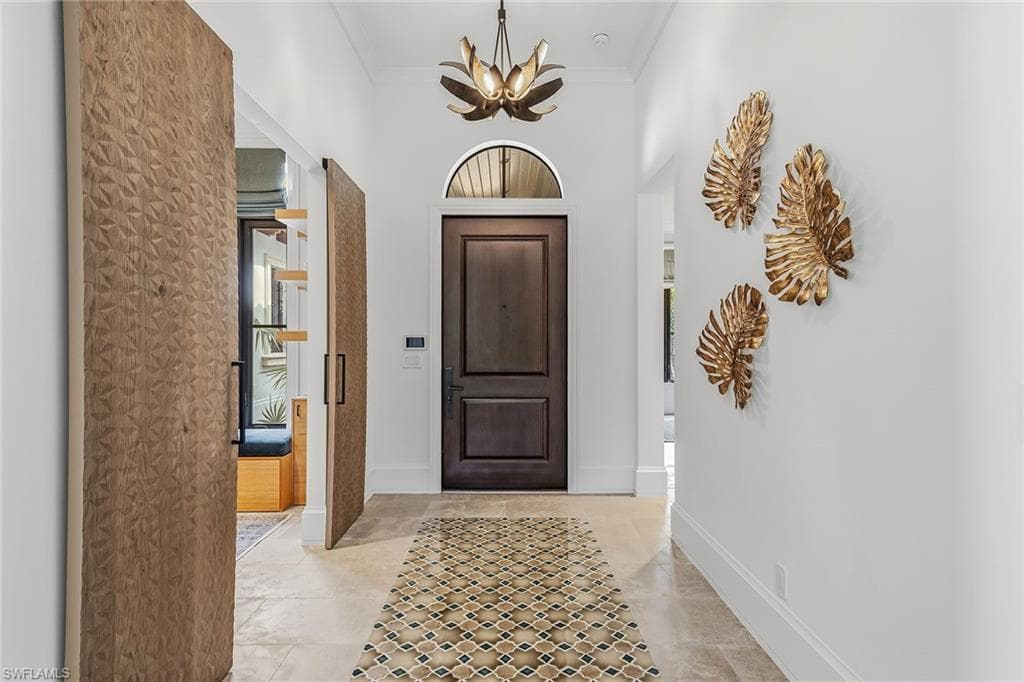 2243 Residence CIR, NAPLES FL 34105-17