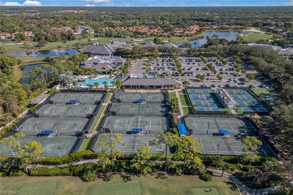 2243 Residence CIR, NAPLES FL 34105-28