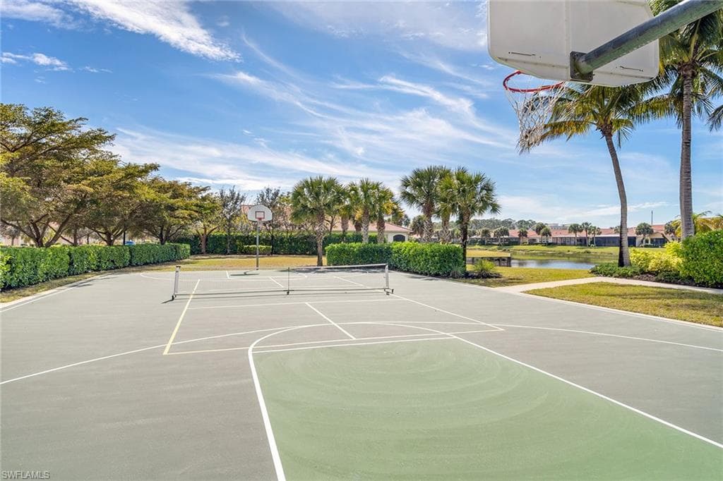 13430 Kent ST, NAPLES FL 34109-29