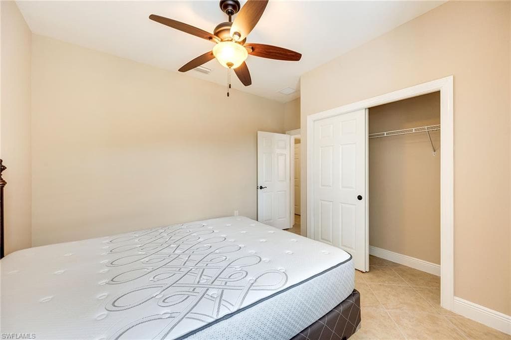 13430 Kent ST, NAPLES FL 34109-18