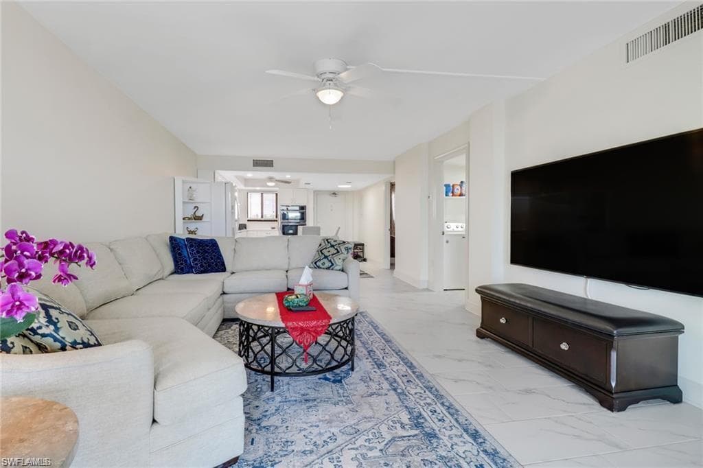 4260 SE 20th PL # 402, CAPE CORAL FL 33904-5