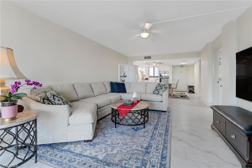 4260 SE 20th PL # 402, CAPE CORAL FL 33904-4