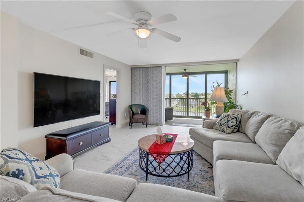 4260 SE 20th PL # 402, CAPE CORAL FL 33904-3