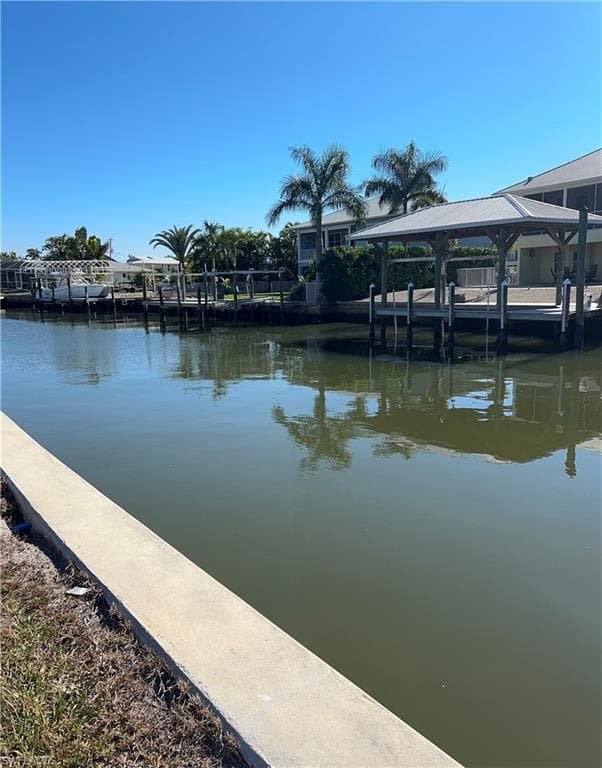 14 Pepita ST, FORT MYERS BEACH FL 33931-5