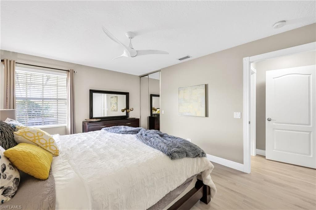 5781 Drummond WAY, NAPLES FL 34119-21